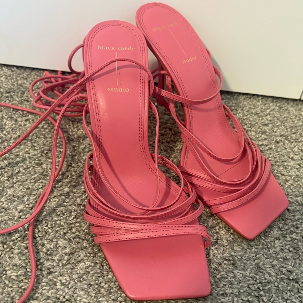 Black Suede Studio Handmade in Brazil‎ Pink Strappy Sandals Size 8